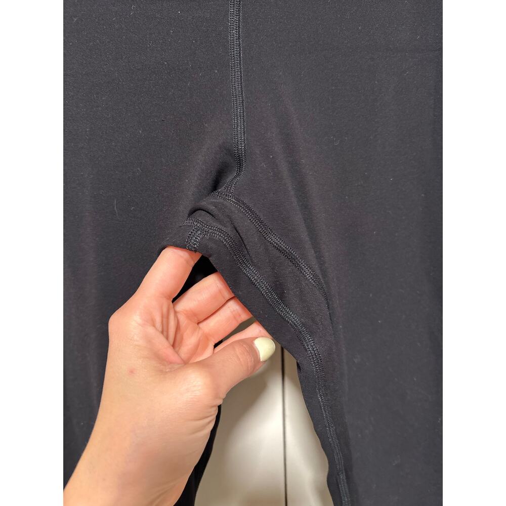 Lululemon Align Black High Rise Crop Leggings Women’s Size 8 Yoga Pants 25” - Picture 4 of 7
